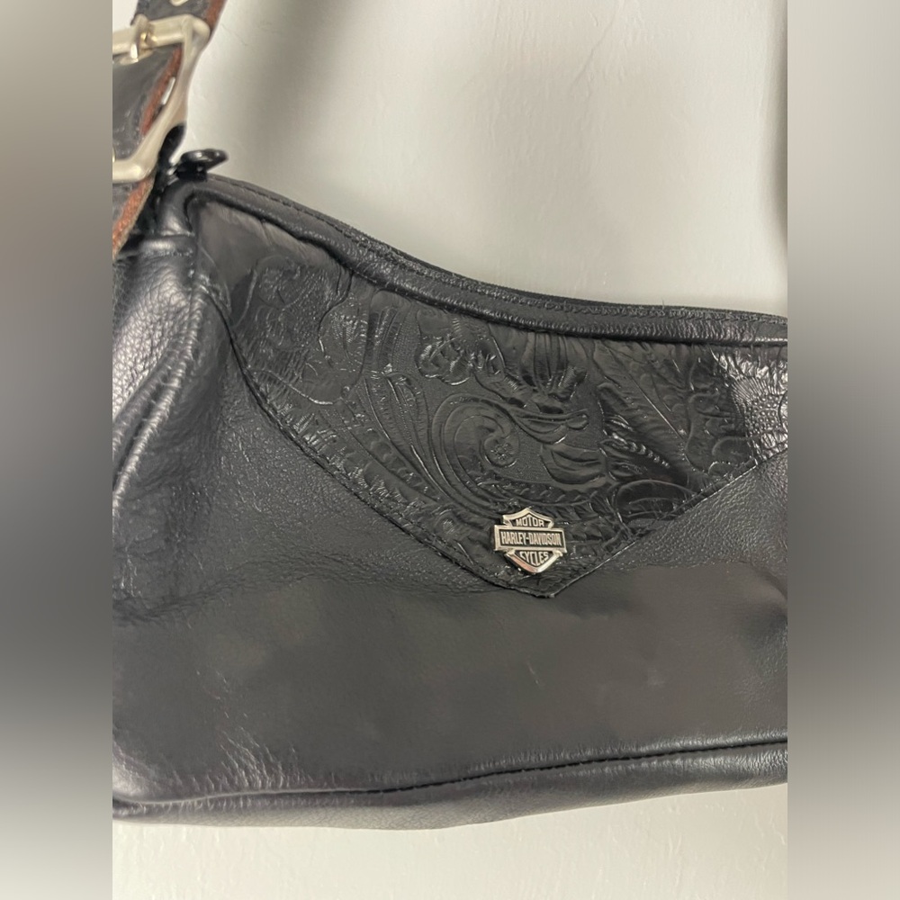 Leather Harley Shoulder Bag - Picture 4 of 14